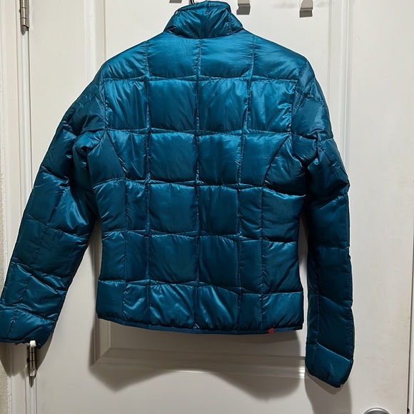Eddie Bauer puffer jacket - Picture 2 of 5
